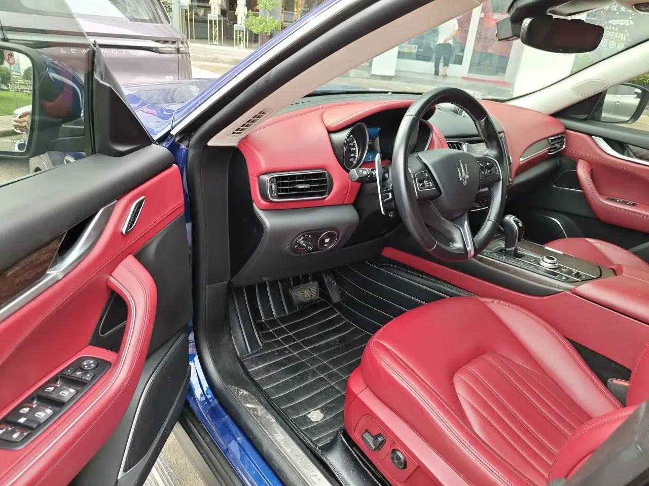 Maserati Levante 2016 3.0T Standard Edition — миниатюра 16