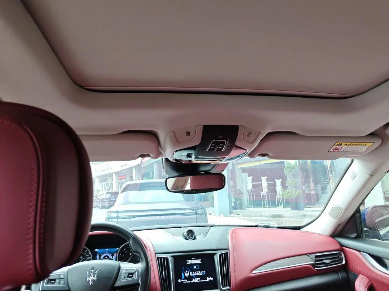 Maserati Levante 2016 3.0T Standard Edition — миниатюра 18