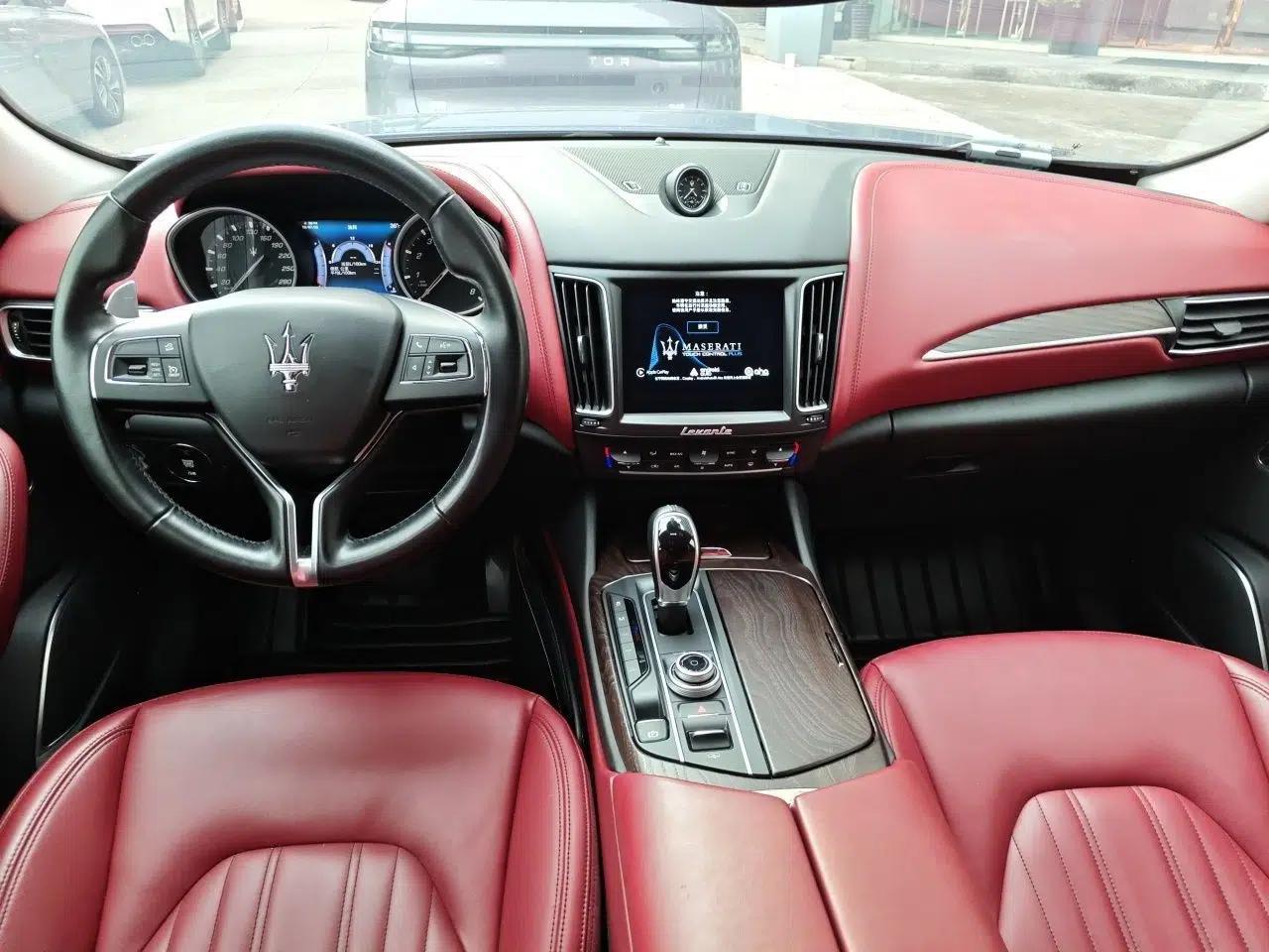 Maserati Levante 2016 3.0T Standard Edition — миниатюра 9
