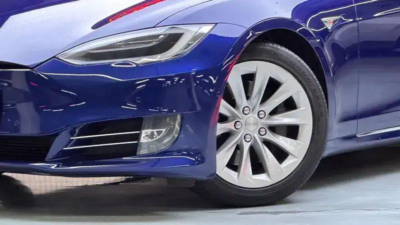 Model S 2017 75D Standard Range — миниатюра 5