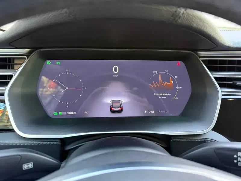2015 Model S 70D — миниатюра 10