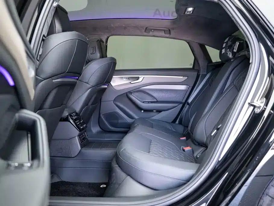 Audi A6L 2026 3.0T quattro Flagship Edition — миниатюра 16