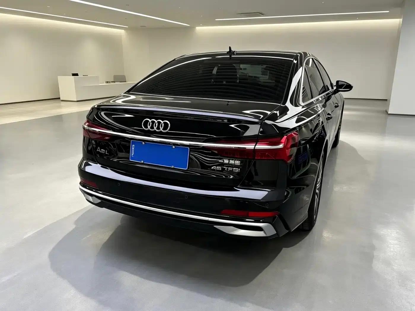 Audi A6L 2025 45 TFSI Premium Dynamic Edition — миниатюра 14