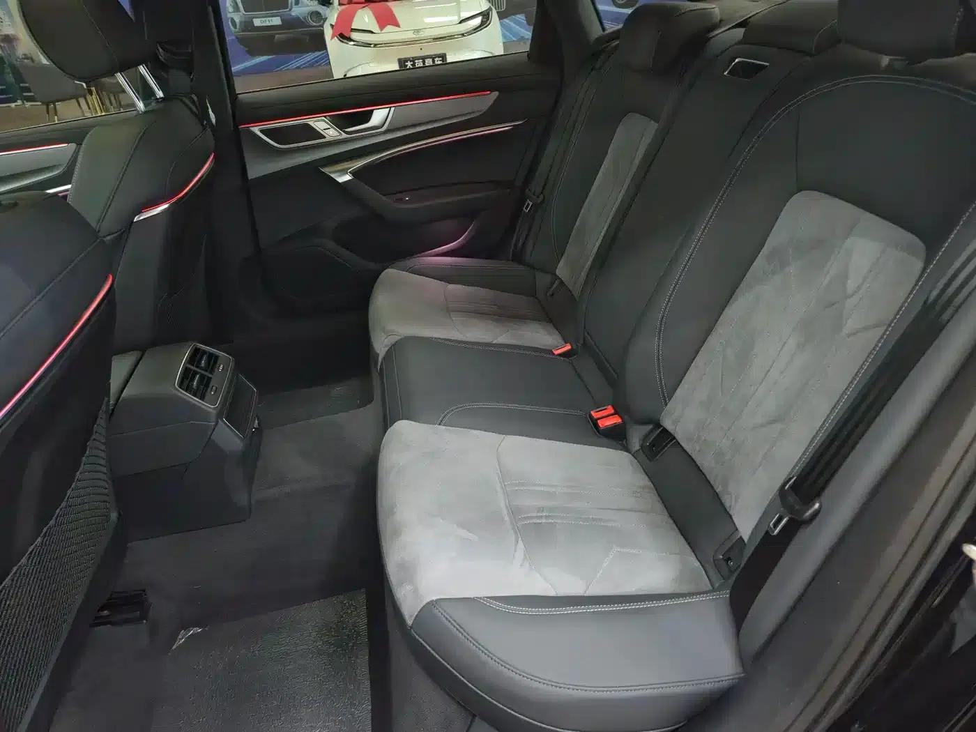 Audi A6L 2024 40 TFSI Luxury Dynamic — миниатюра 12
