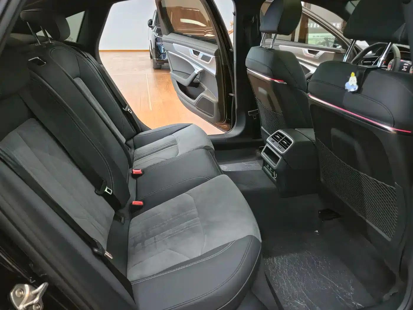 Audi A6L 2024 40 TFSI Luxury Dynamic — миниатюра 16