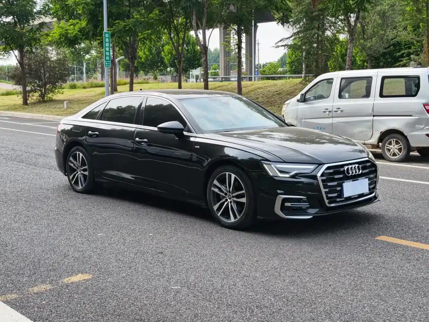 Audi A6L 2024 40 TFSI Luxury Dynamic — миниатюра 3
