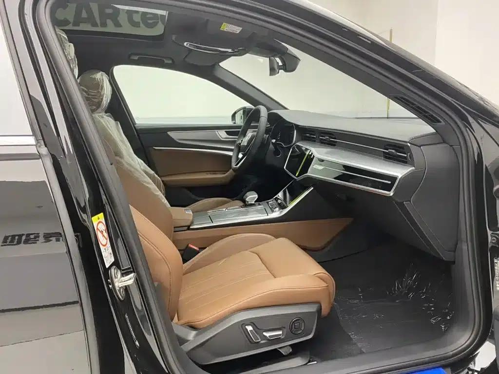 Audi A6L 2025 Facelift 40 TFSI Luxury Dynamic — миниатюра 20
