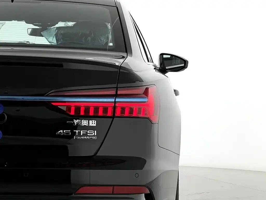 Audi A6L 2026 45 TFSI quattro Premium Dynamic Edition — миниатюра 12