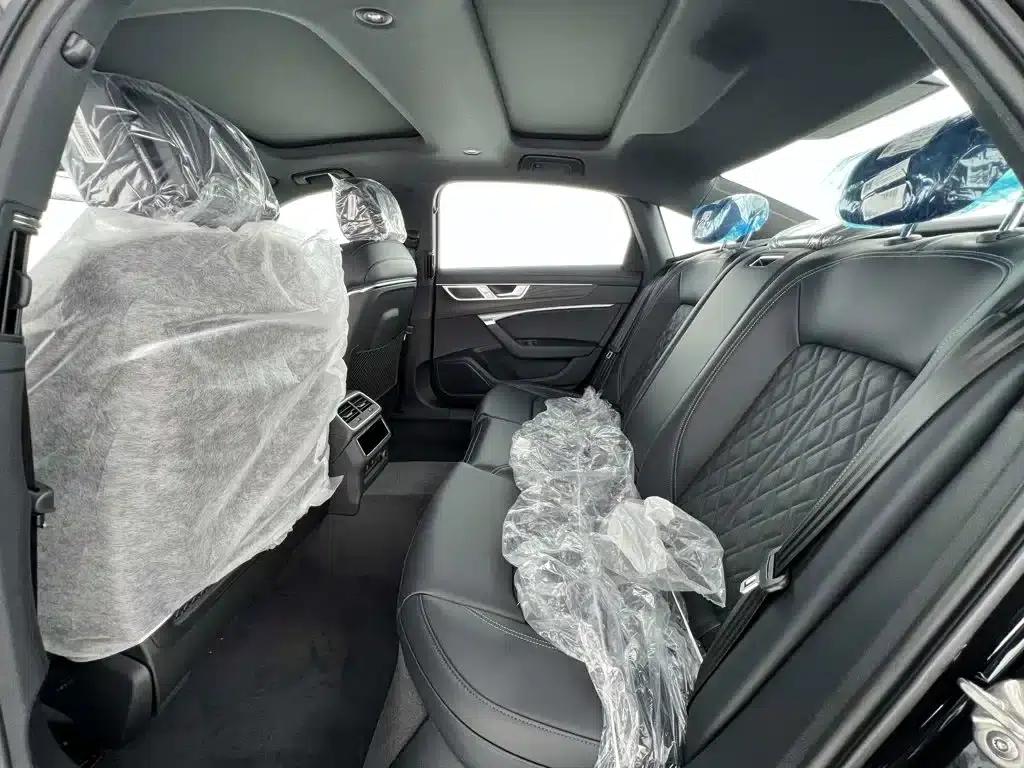 Audi A6L 2026 45 TFSI quattro Premium Dynamic Edition — миниатюра 29