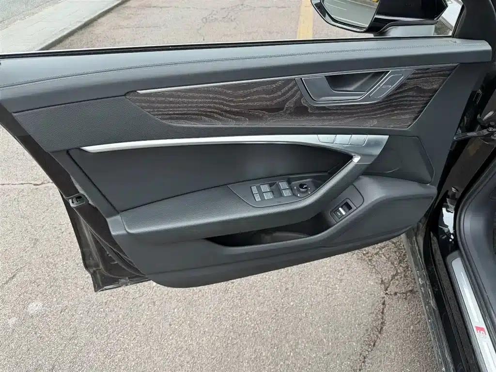 Audi A6L 2022 45 TFSI quattro Premium Dynamic Edition — миниатюра 6
