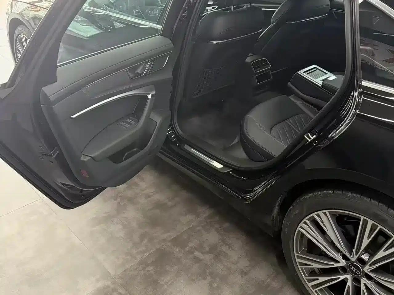 Audi A6L 2026 45 TFSI Premium Dynamic Edition — миниатюра 4