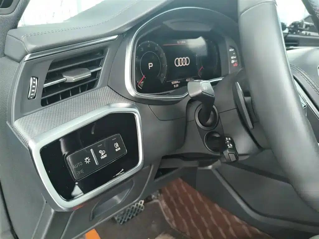 Audi A6L 2024 45 TFSI Premium Dynamic Edition — миниатюра 5