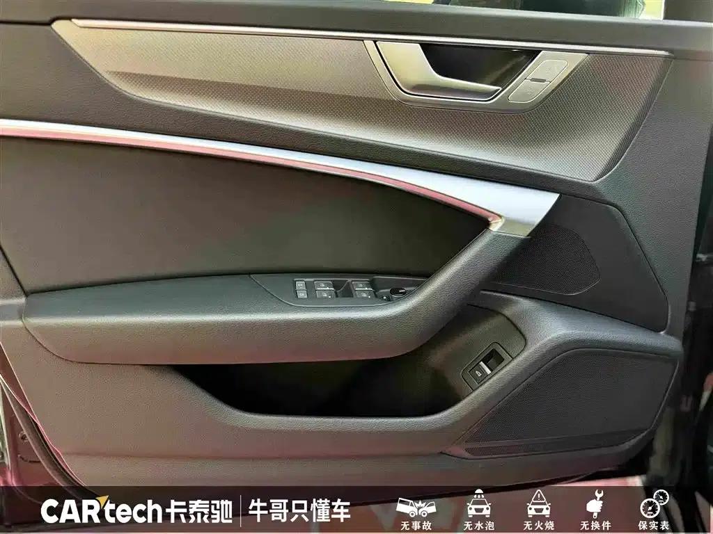 Audi A6L 2023 Facelift 45 TFSI Dynamic Edition — миниатюра 17
