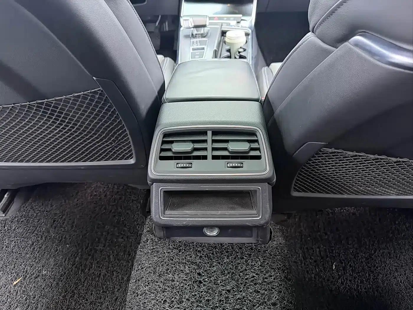 Audi A6L 2020 40 TFSI Luxury Dynamic — миниатюра 14
