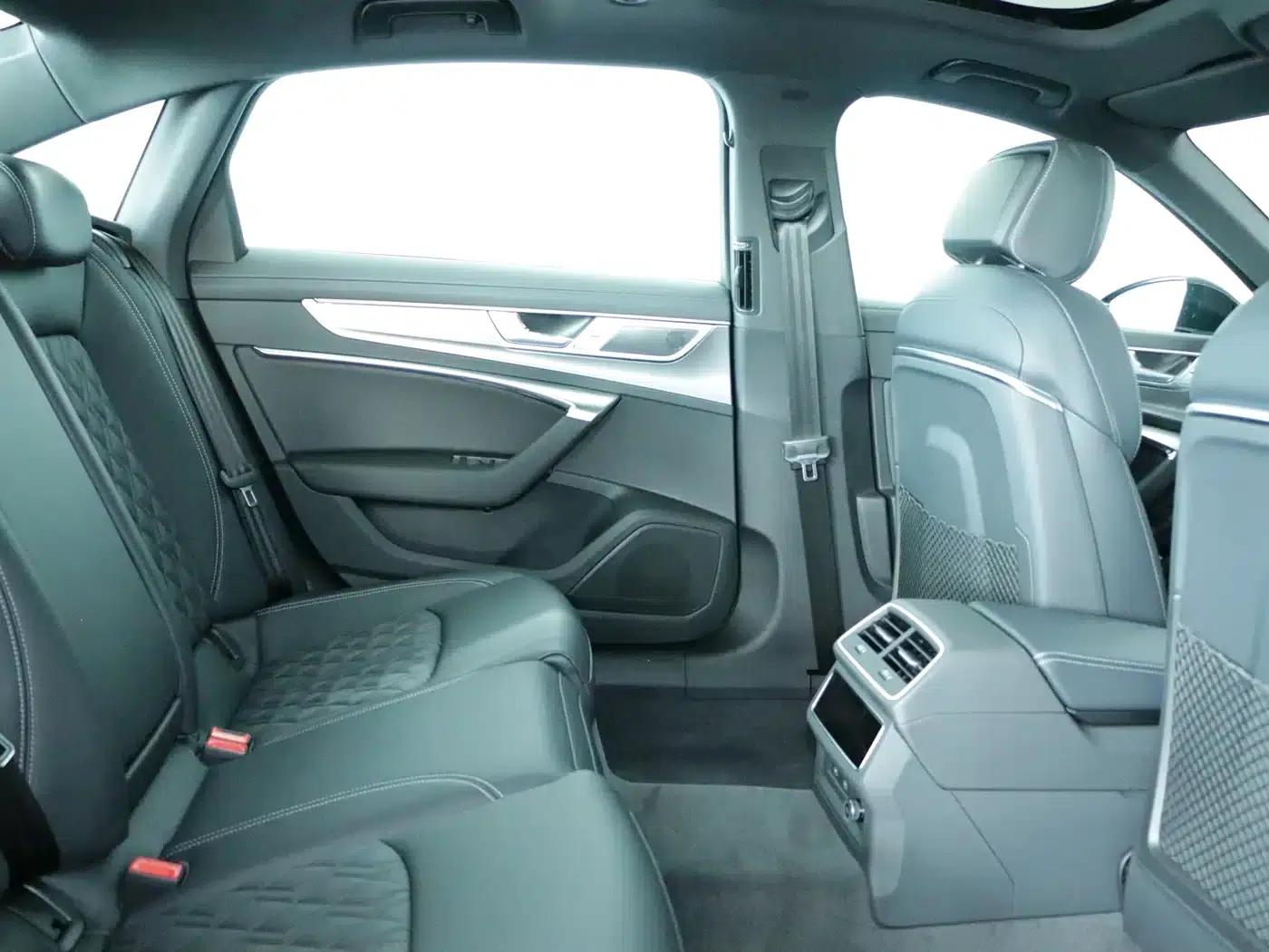 Audi A6L 2025 45 TFSI Premium Dynamic Edition — миниатюра 8