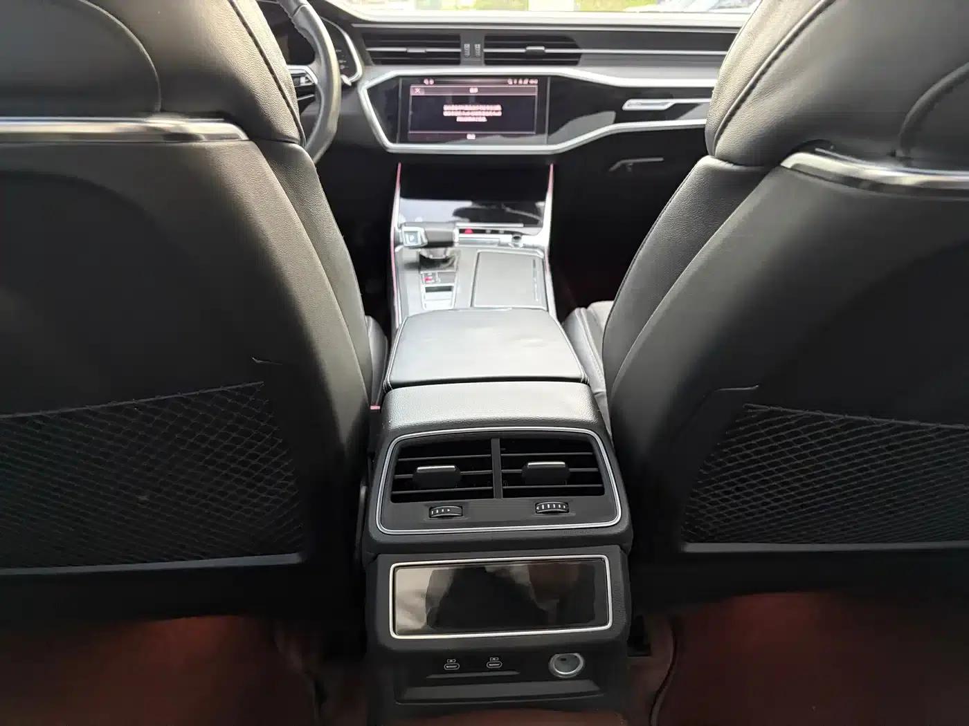 Audi A6L 2023 45 TFSI Premium Dynamic Edition — миниатюра 11