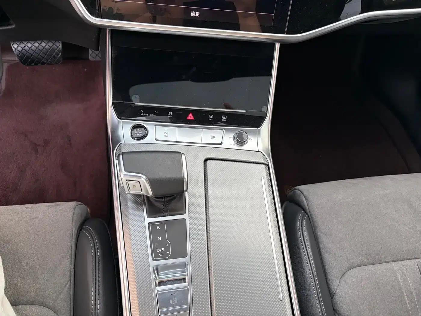 Audi A6L 2023 45 TFSI Premium Dynamic Edition — миниатюра 7