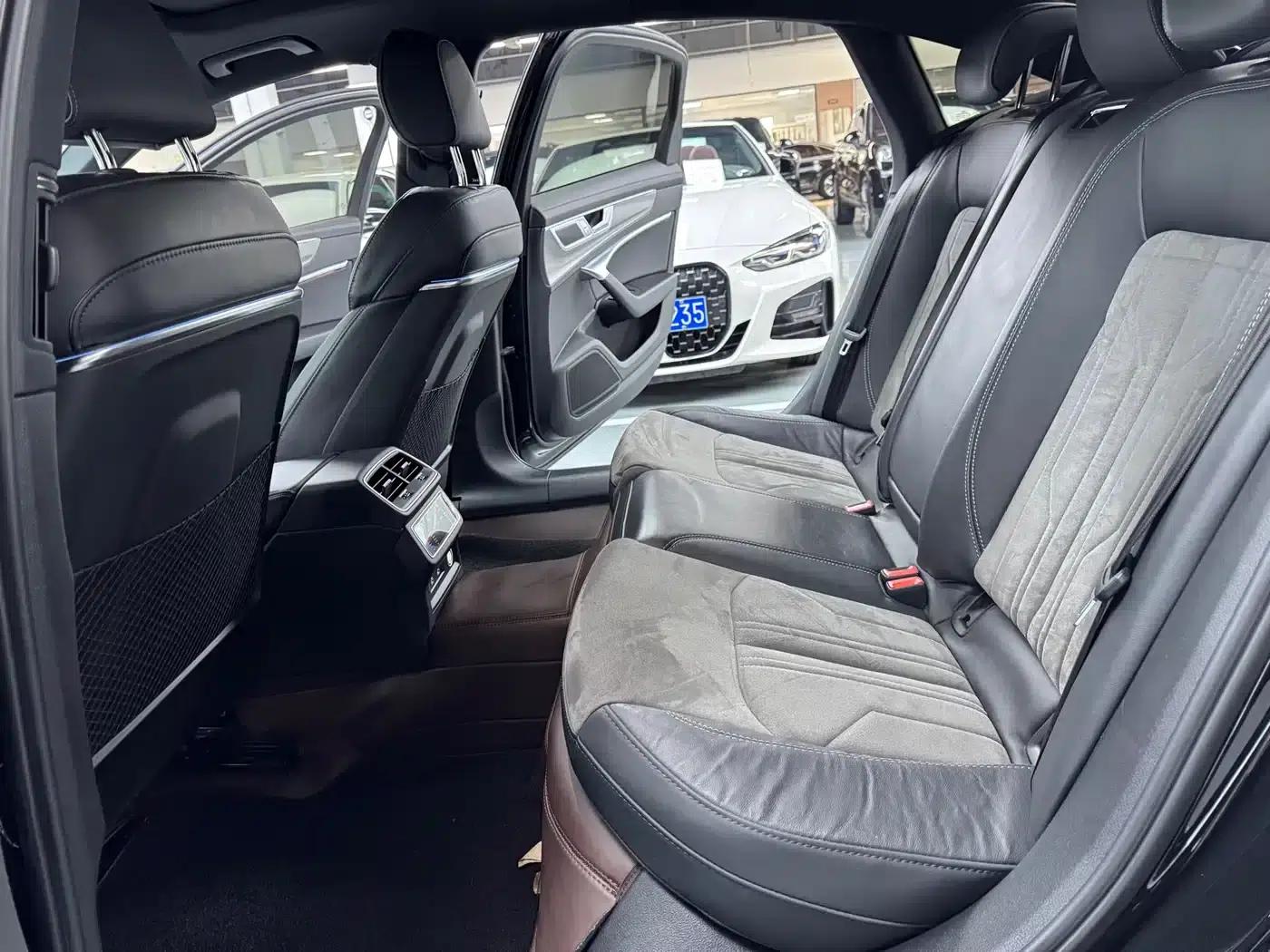 Audi A6L 2022 45 TFSI Premium Dynamic Edition — миниатюра 14