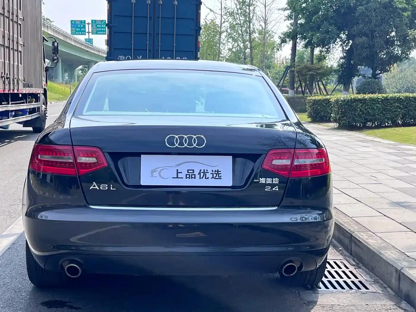 Audi A6L 2011 2.4L Comfort — миниатюра 24