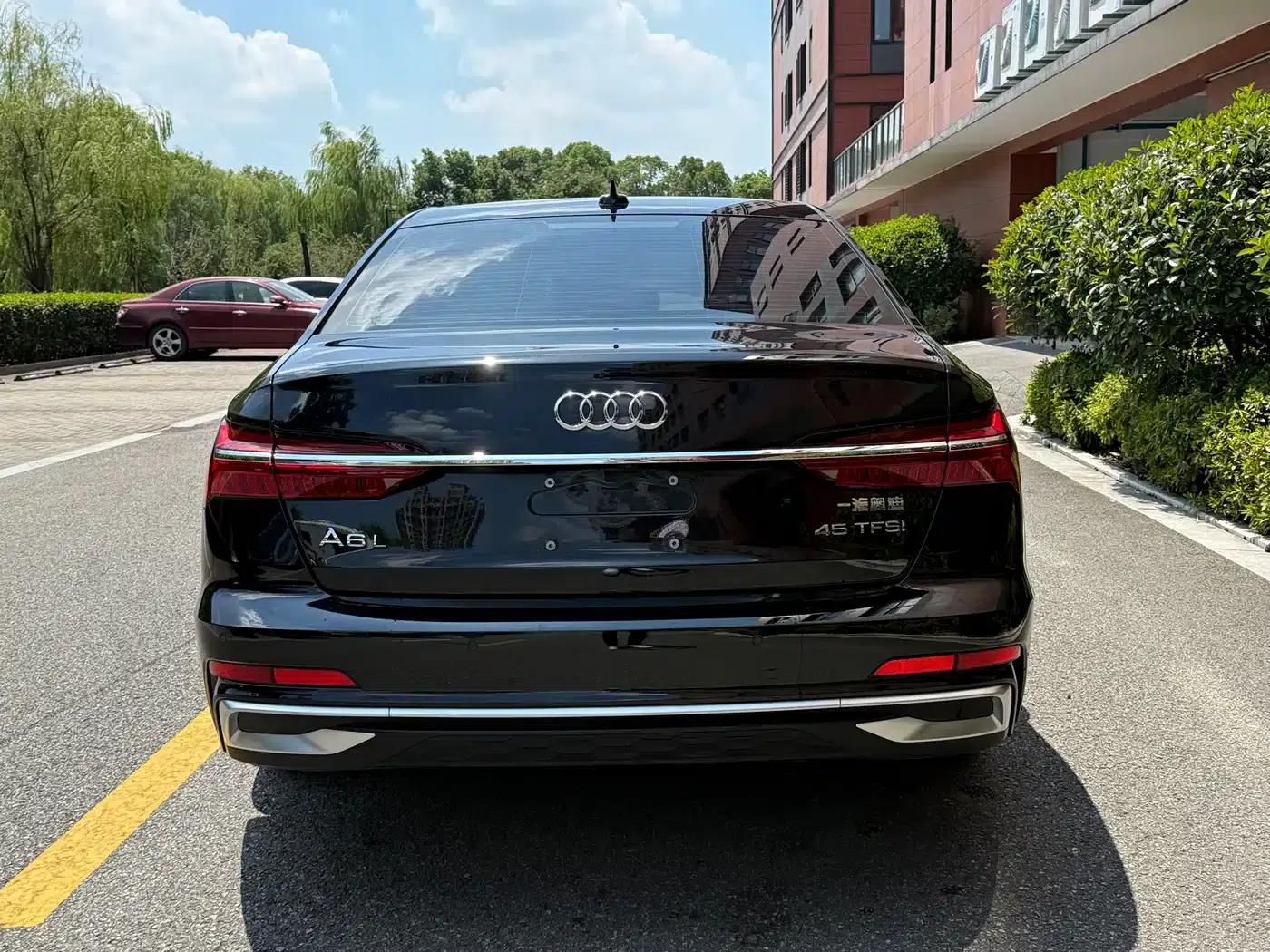 Audi A6L 2023 45 TFSI Premium Dynamic Edition — миниатюра 15
