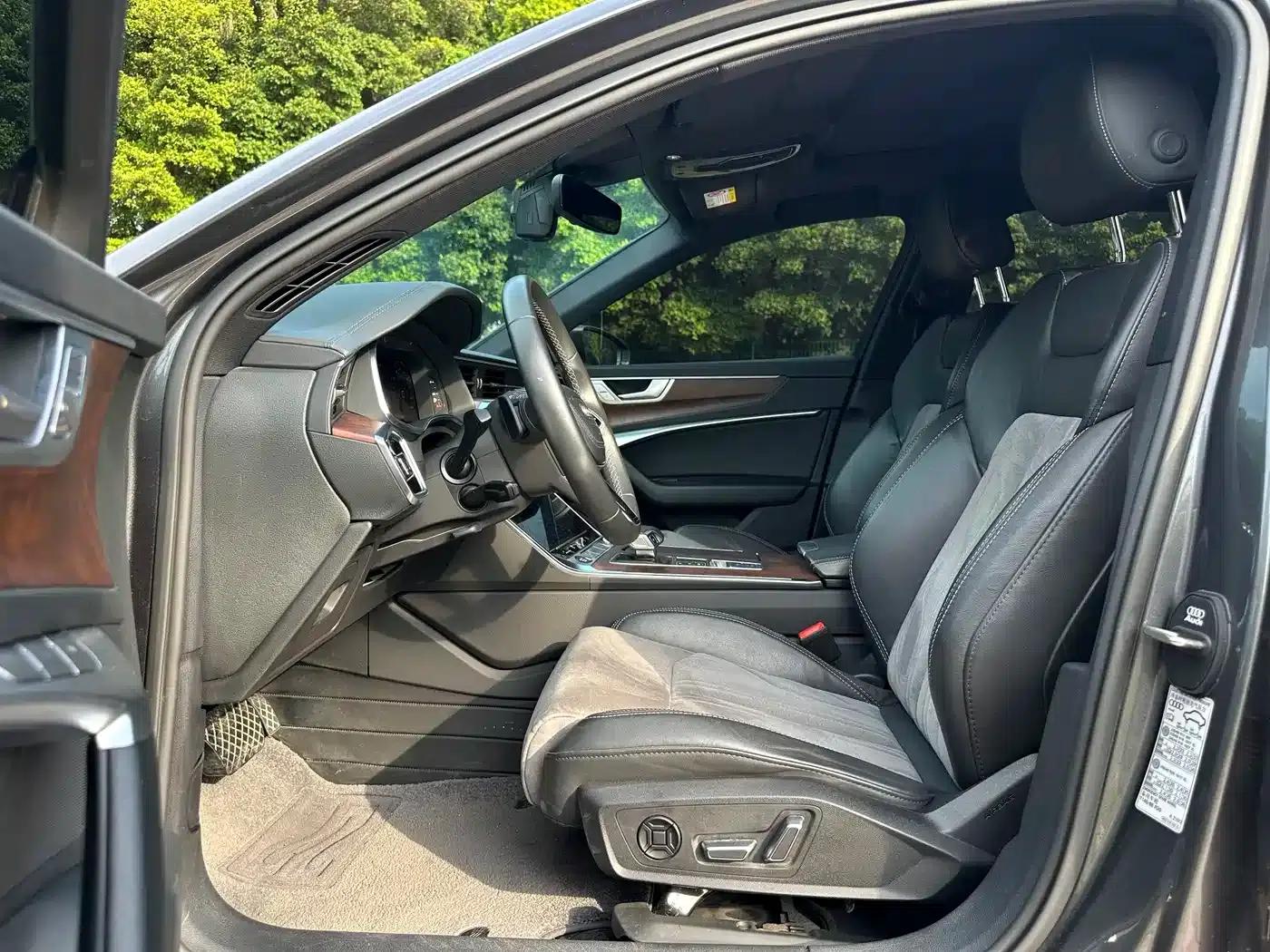 Audi A6L 2023 45 TFSI quattro Premium Dynamic Edition — миниатюра 10