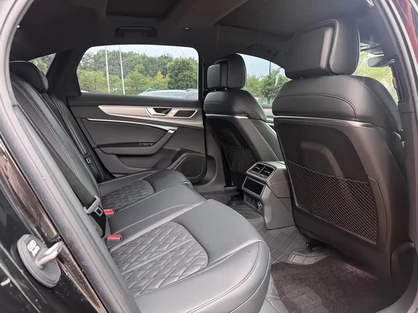Audi A6L 2025 45 TFSI Premium Dynamic Edition — миниатюра 7