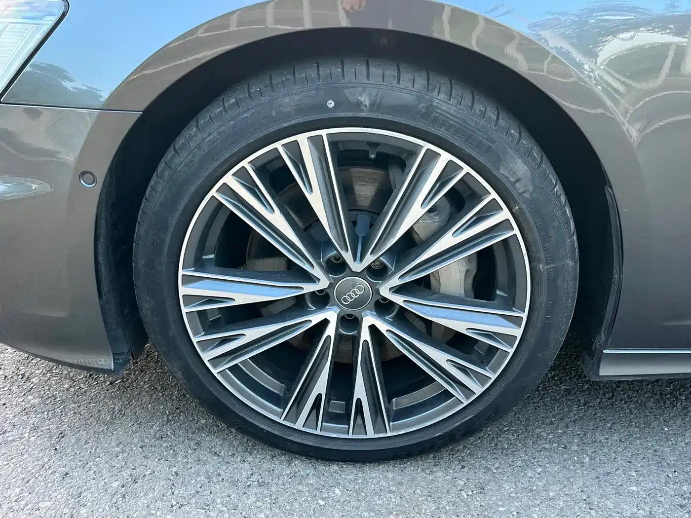 Audi A6L 2019 55 TFSI quattro Premium Dynamic Edition — миниатюра 16