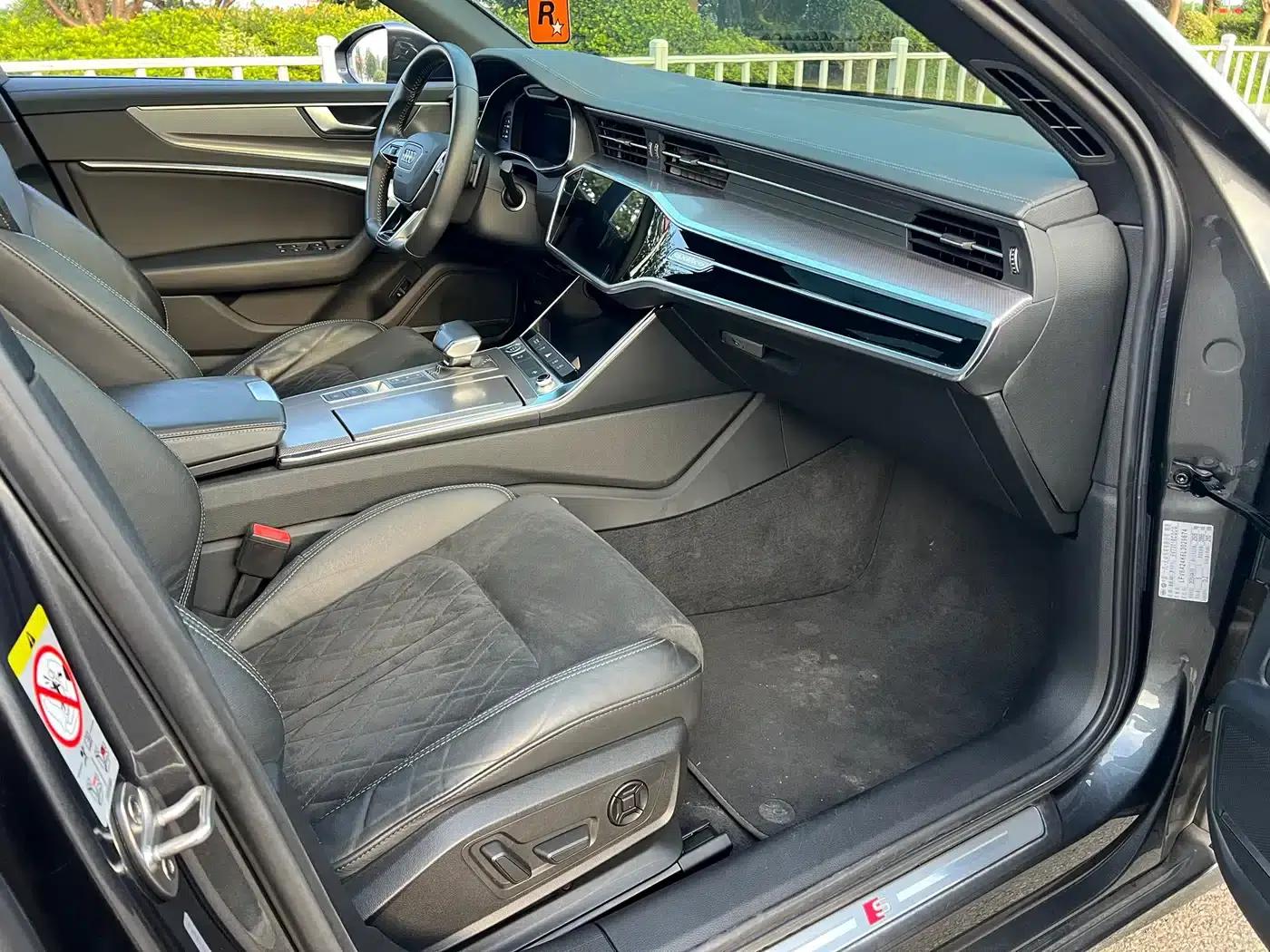 Audi A6L 2019 55 TFSI quattro Premium Dynamic Edition — миниатюра 10
