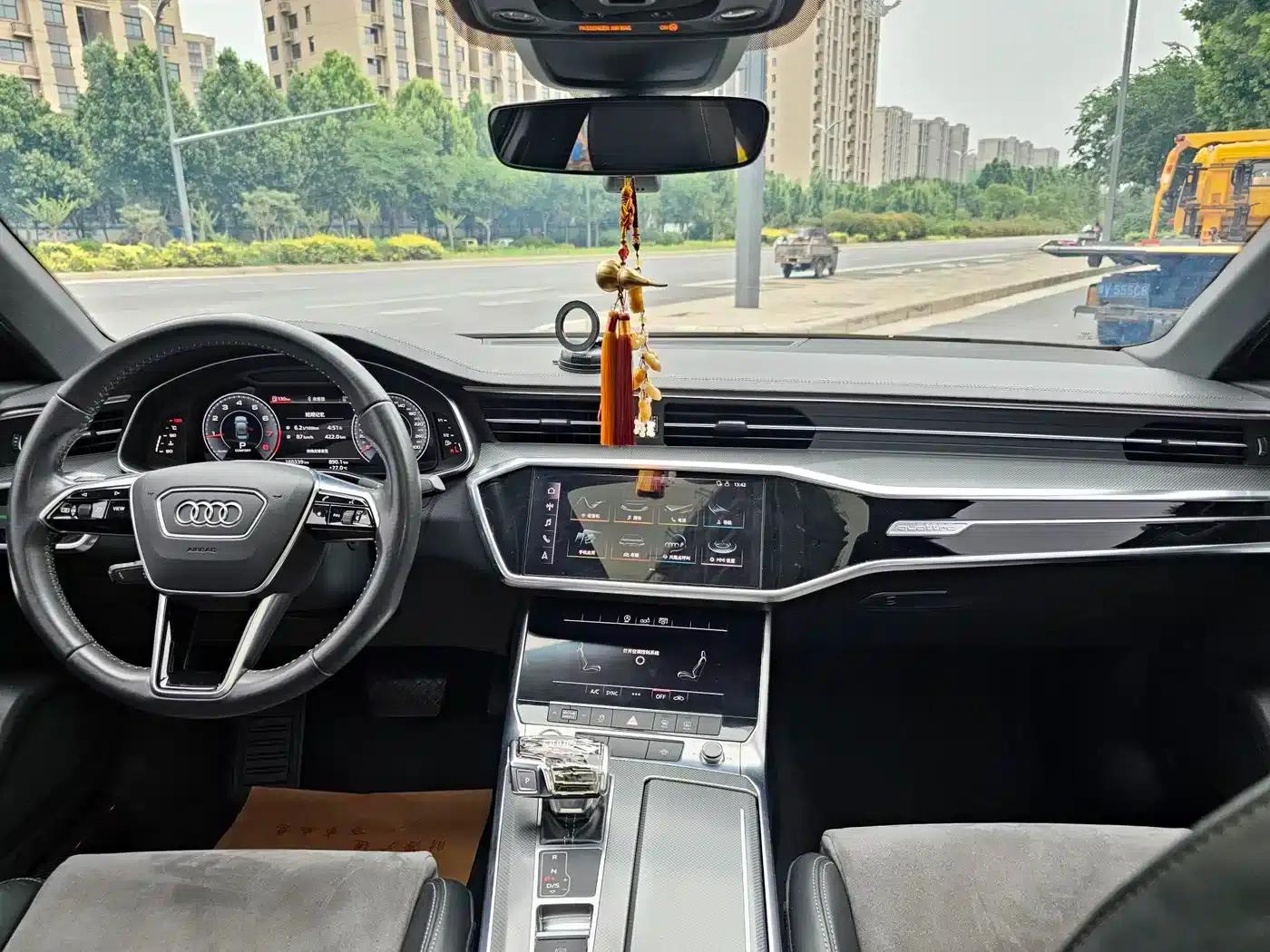 Audi A6L 2020 45 TFSI quattro Premium Dynamic Edition — миниатюра 13
