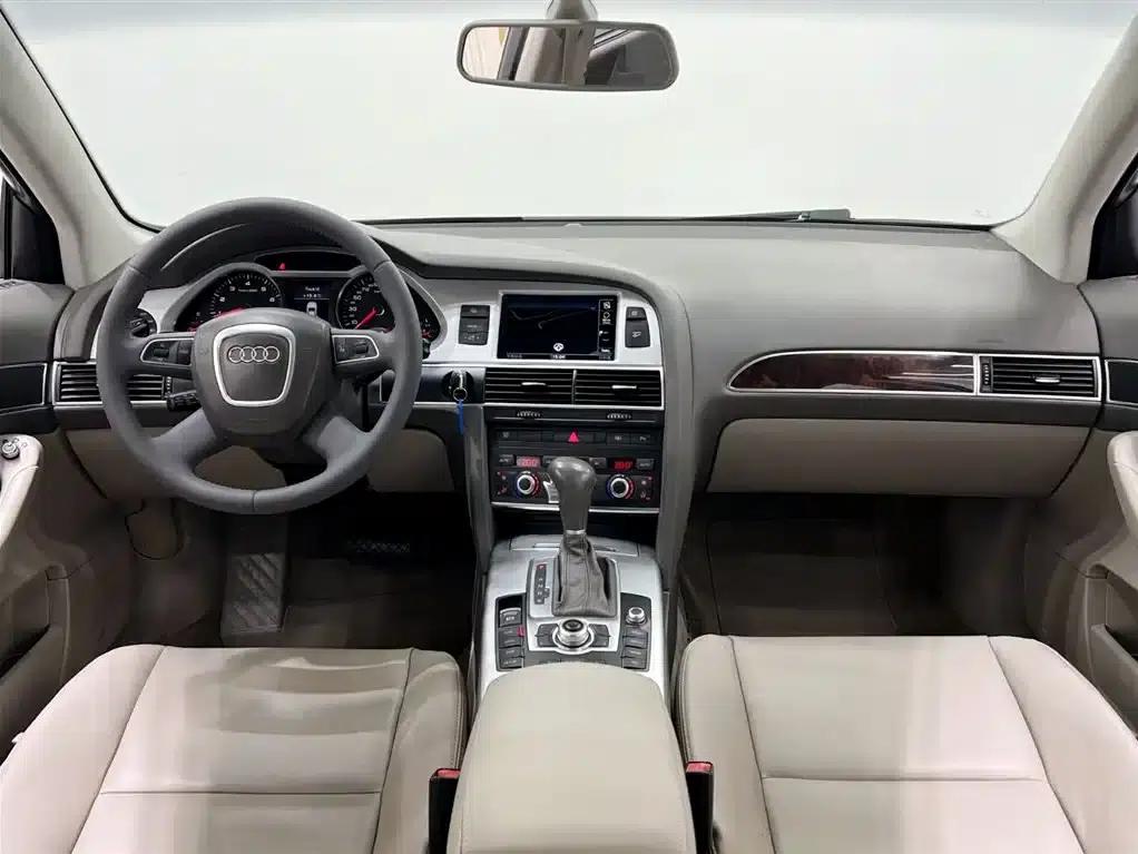 Audi A6L 2011 2.0 TFSI Automatic Comfort — миниатюра 13