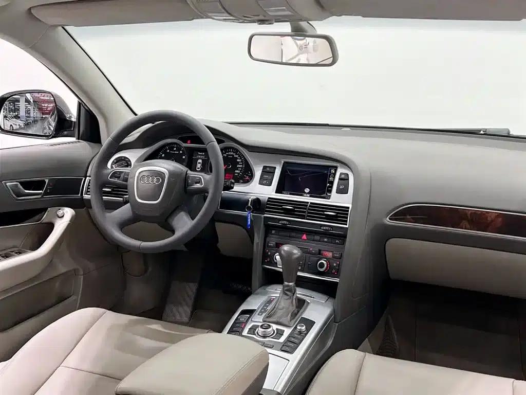 Audi A6L 2011 2.0 TFSI Automatic Comfort — миниатюра 14