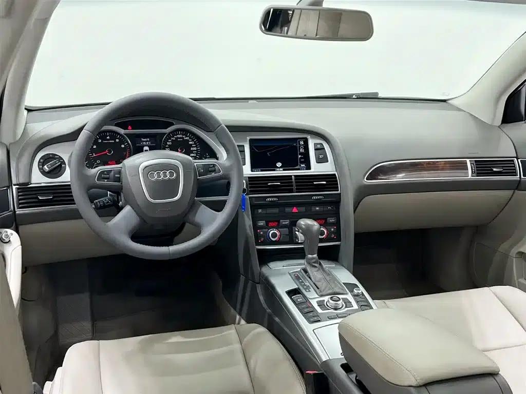 Audi A6L 2011 2.0 TFSI Automatic Comfort — миниатюра 15