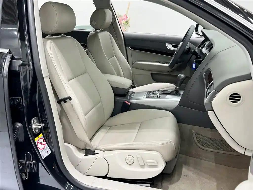 Audi A6L 2011 2.0 TFSI Automatic Comfort — миниатюра 10