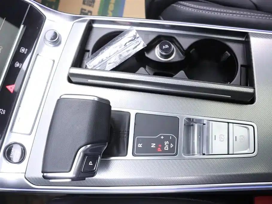 Audi A6L 2023 45 TFSI Premium Elegance — миниатюра 10