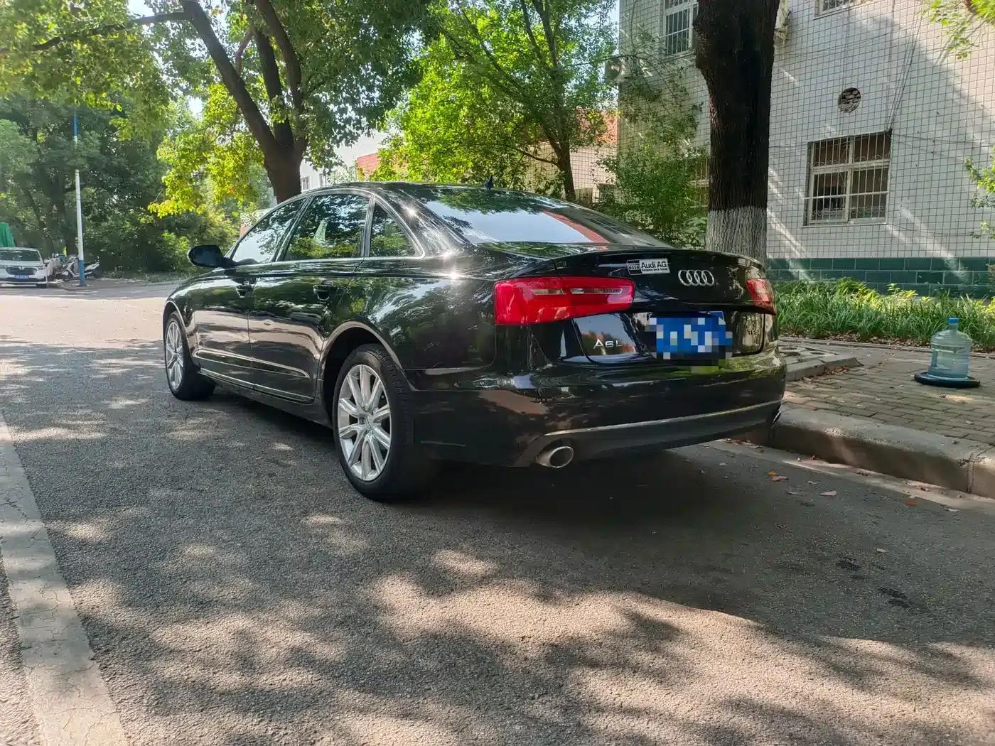 Audi A6L 2014 TFSI Standard Edition — миниатюра 9