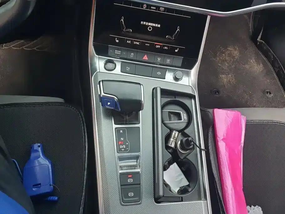 Audi A6L 2021 45 TFSI quattro Premium Dynamic Edition — миниатюра 16