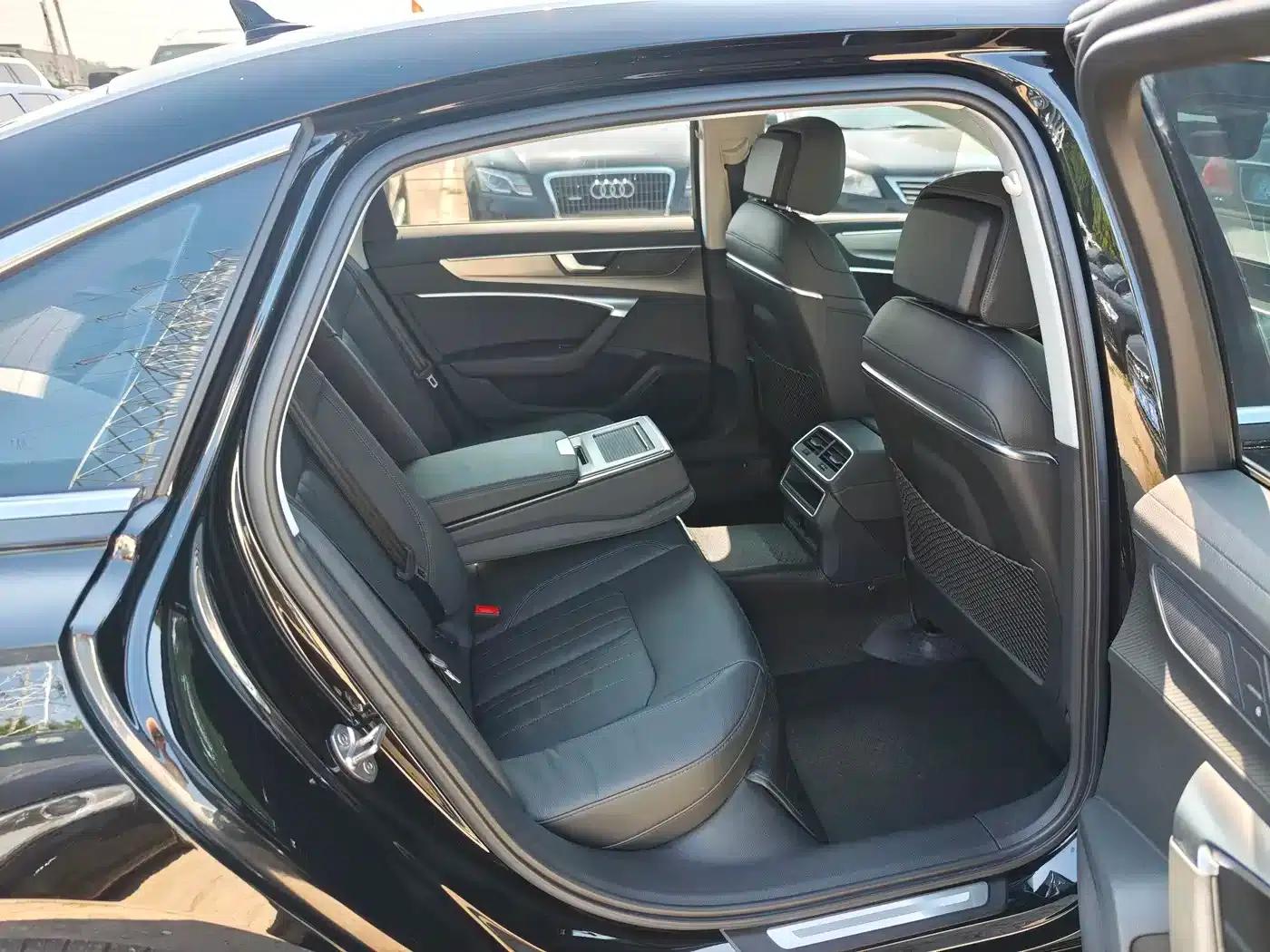 Audi A6L 2019 40 TFSI Luxury Elegance — миниатюра 11
