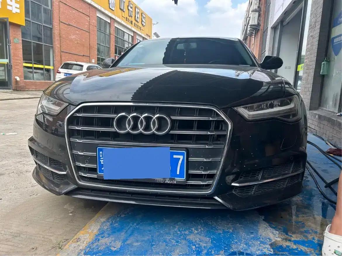 Audi A6L 2018 30th Anniversary Edition 35 TFSI Fashion Model — миниатюра 1