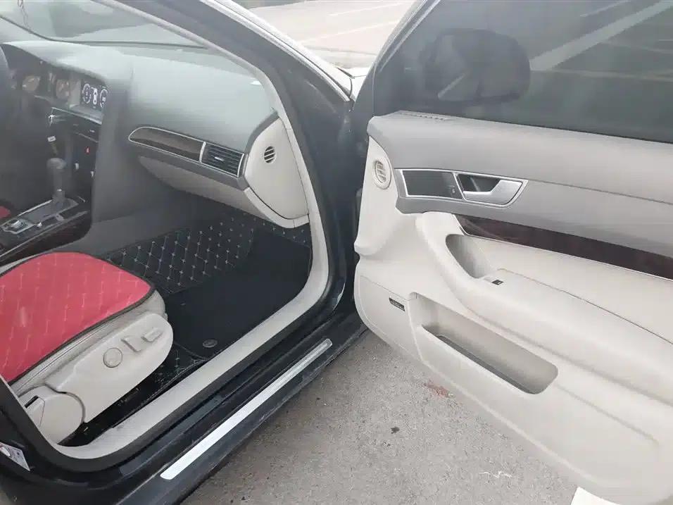 Audi A6L 2010 2.4L Luxury — миниатюра 12