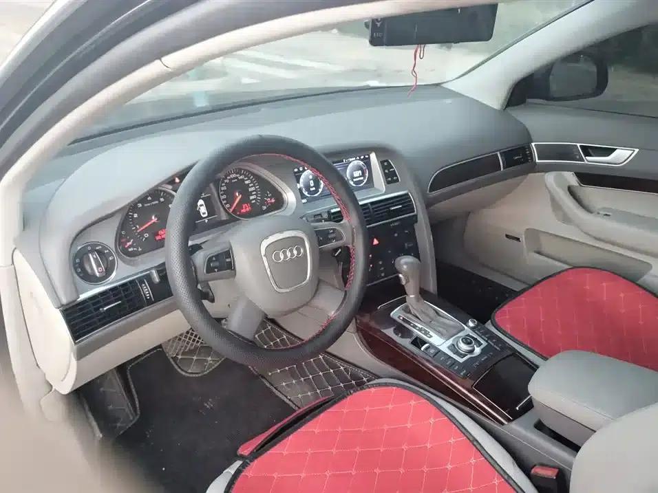 Audi A6L 2010 2.4L Luxury — миниатюра 14