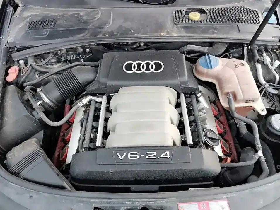 Audi A6L 2010 2.4L Luxury — миниатюра 16