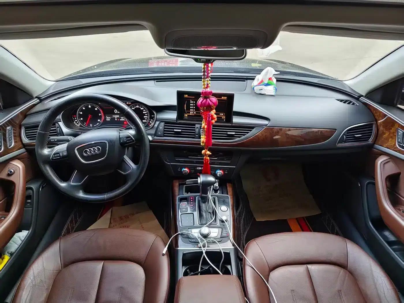 Audi A6L 2012 30 FSI Comfort — миниатюра 5