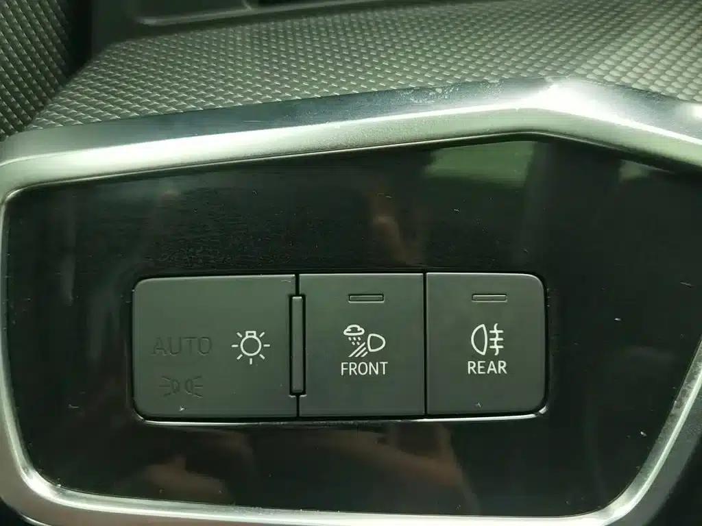 Audi A6L 2019 45 TFSI Premium Dynamic Edition — миниатюра 21