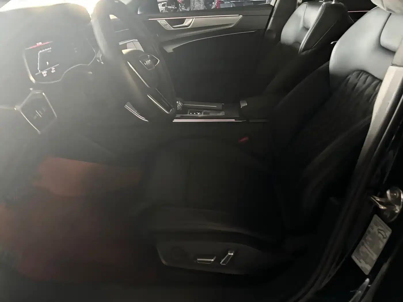 Audi A6L 2025 45 TFSI Premium Dynamic Edition — миниатюра 7