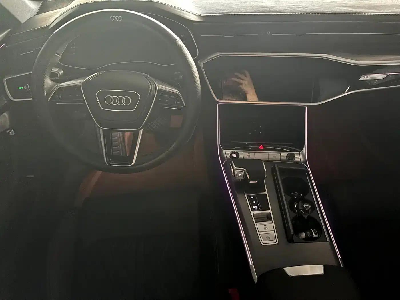 Audi A6L 2025 45 TFSI Premium Dynamic Edition — миниатюра 10