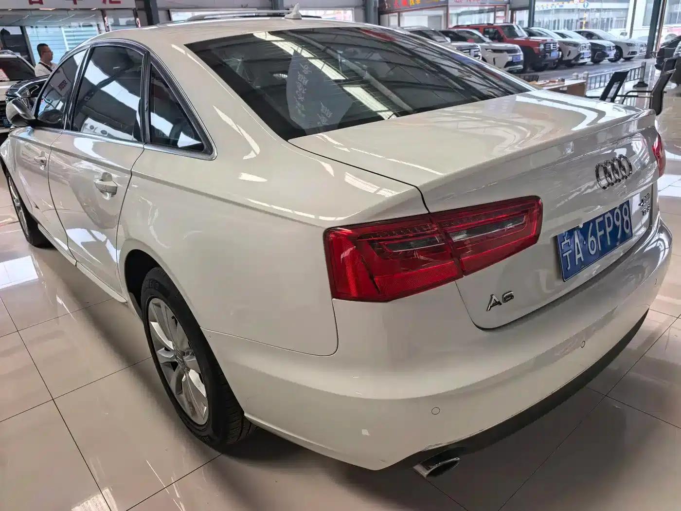 Audi A6L 2014 TFSI Standard Edition — миниатюра 5