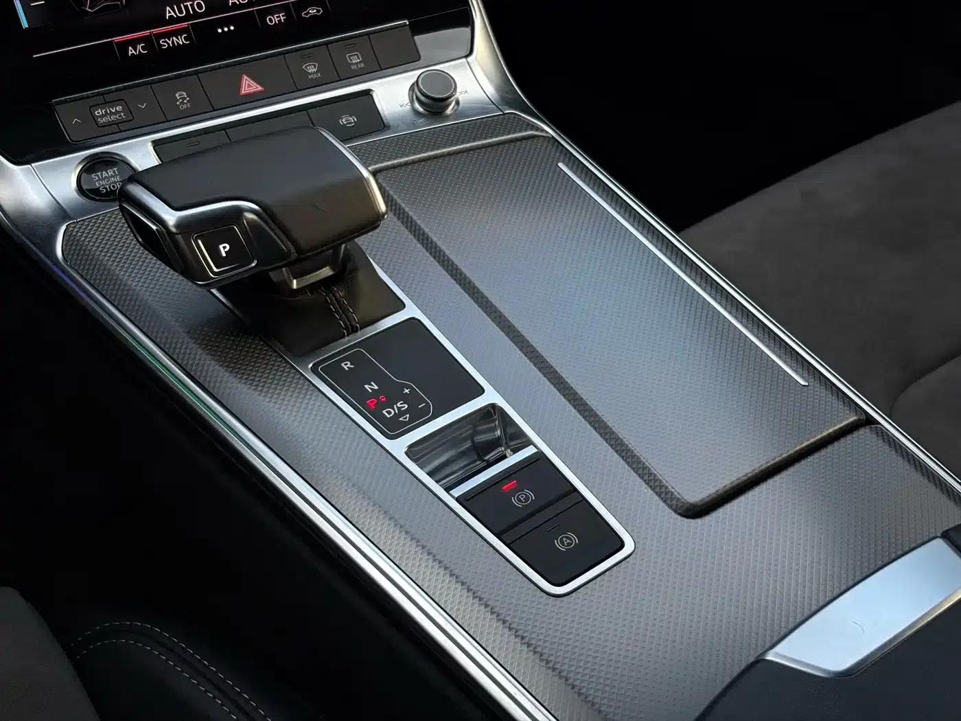 Audi A6L 2022 40 TFSI Luxury Dynamic — миниатюра 13