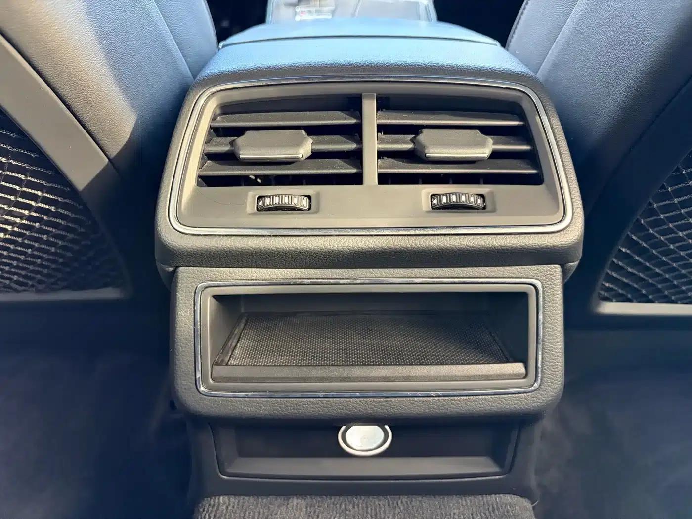 Audi A6L 2022 40 TFSI Luxury Dynamic — миниатюра 19