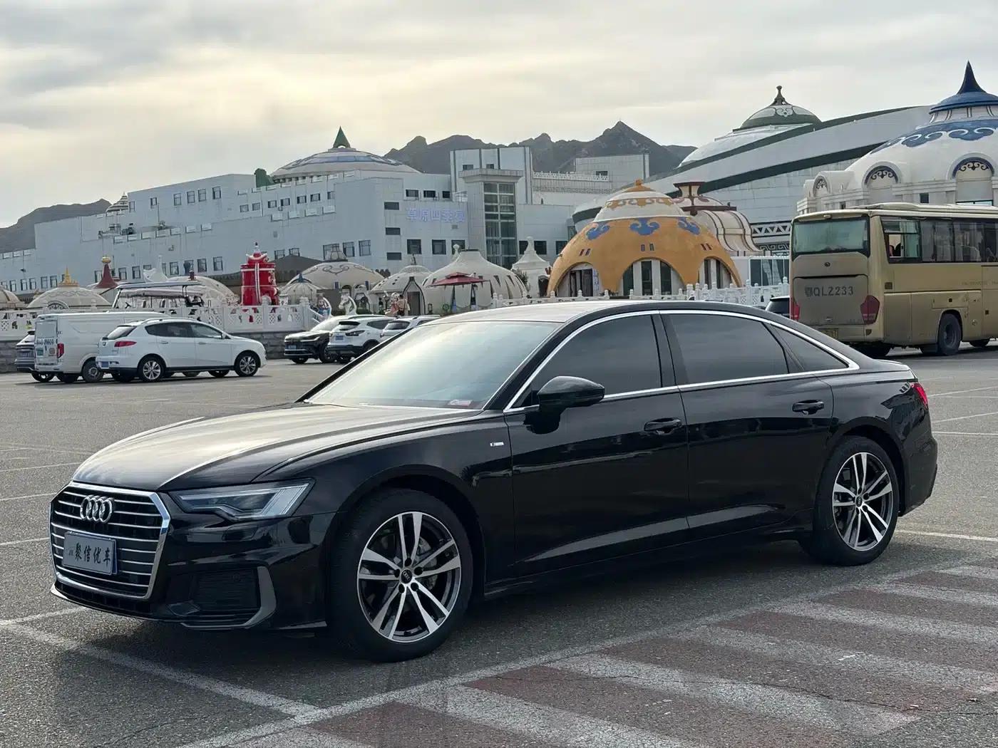 Audi A6L 2022 40 TFSI Luxury Dynamic — миниатюра 3