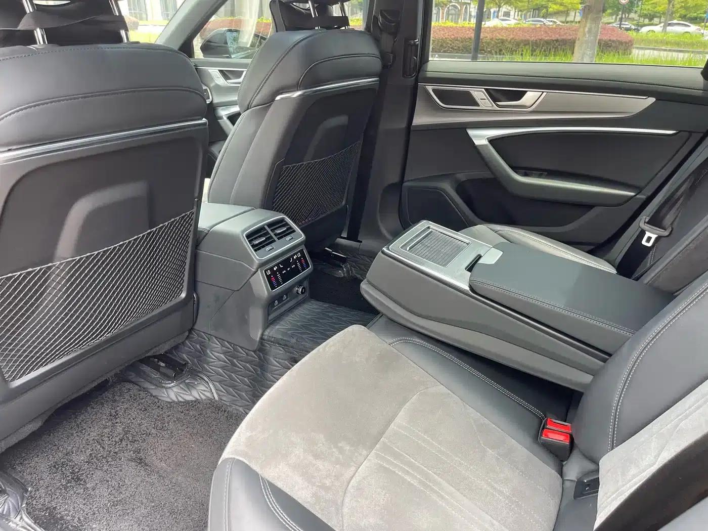 Audi A6L 2024 45 TFSI Premium Dynamic Edition — миниатюра 18